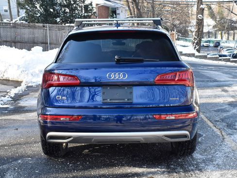 Used 2020 Audi Q5 2.0T Premium Plus w/ Premium Plus Package image 7