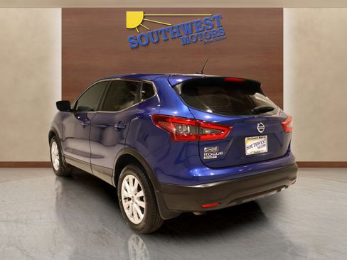Used 2020 Nissan Rogue Sport S w/ Appearance Package image 2