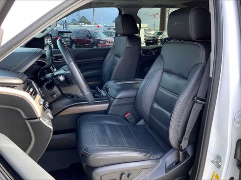 Used 2019 GMC Yukon XL Denali w/ Denali Ultimate Package image 7