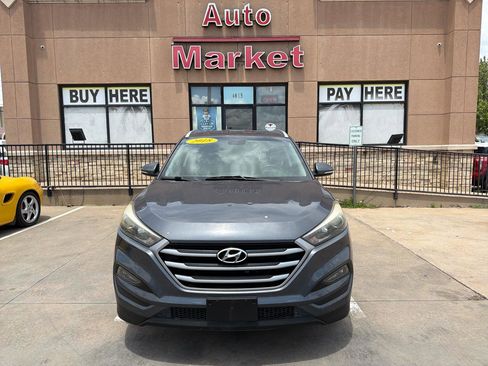 Used 2018 Hyundai Tucson SEL Plus FWD image 2