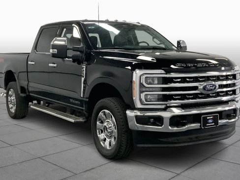 New 2026 Ford F250 Lariat w/ Chrome Package AWD/4WD image 2
