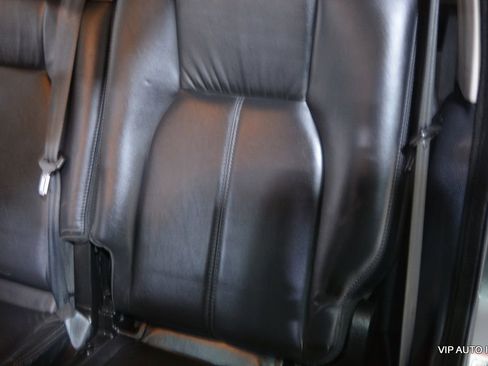 Used 2016 Land Rover LR4 HSE LUX image 23