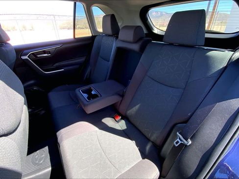 Certified 2024 Toyota RAV4 XLE w/ Convenience Package image 19