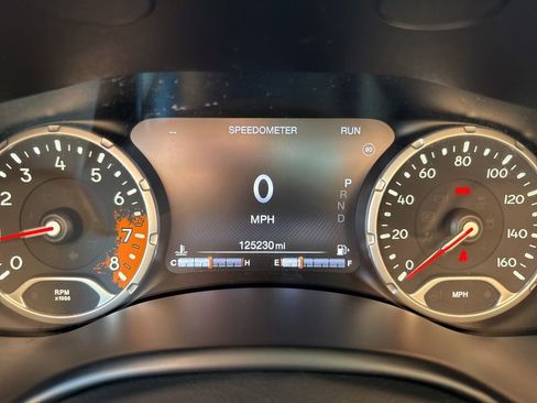 Used 2015 Jeep Renegade Trailhawk w/ Popular Equipment Group image 21