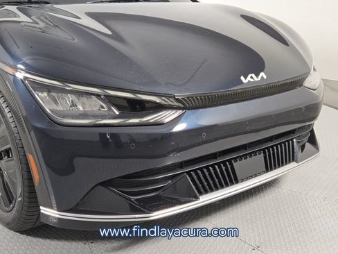 Used 2022 Kia EV6 Wind RWD image 11