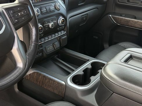 Used 2020 GMC Sierra 1500 Denali w/ Denali Ultimate Package image 27