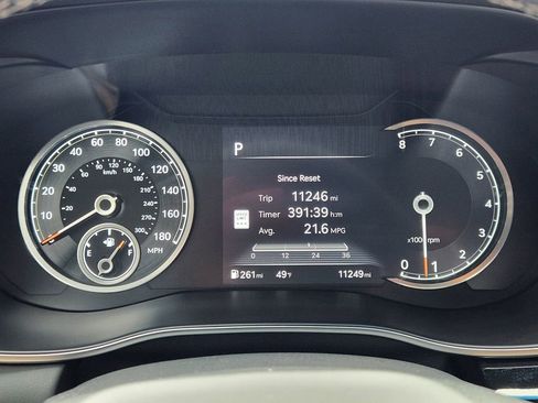 Used 2025 Genesis G70 3.3T Advanced w/ Sport Prestige Package image 14