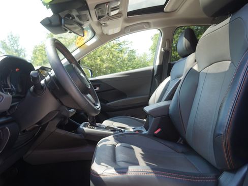 Used 2024 Subaru Crosstrek 2.5i Limited AWD/4WD image 13