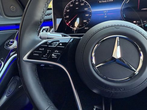New 2026 Mercedes-Benz S 580e 4MATIC Sedan image 13