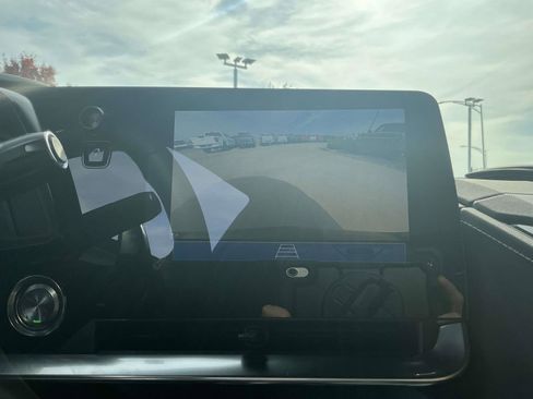 Used 2024 Chevrolet Corvette Stingray Convertible w/ 1LT image 19