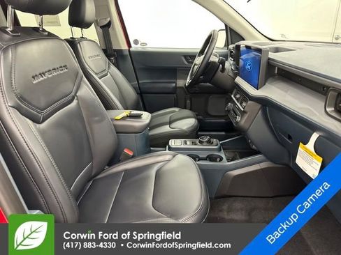 New 2026 Ford Maverick Lariat w/ Black Appearance Package image 10