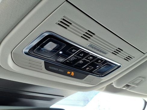 New 2026 Lincoln Nautilus Premier w/ Equipment Group 102A image 19