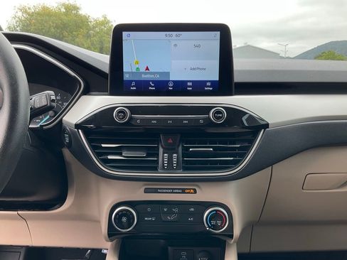 Used 2022 Ford Escape SE image 33