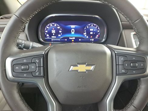 Certified 2023 Chevrolet Suburban LT w/ LT Signature Plus Package image 23