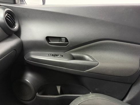 Used 2019 Nissan Kicks S w/ Interior Electronics Package image 24