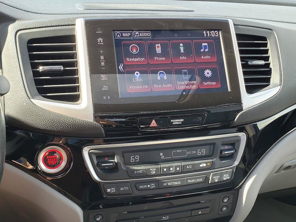 Used 2017 Honda Pilot Elite image 25