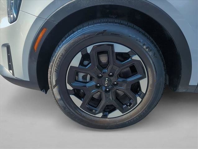 Used 2024 Kia Sorento S w/ Panoramic Sunroof Package FWD image 15