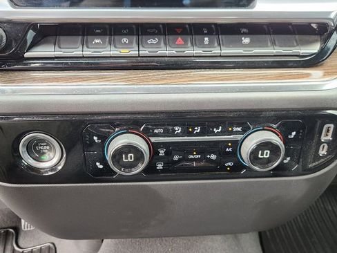 Used 2023 Chevrolet Silverado 1500 LT AWD/4WD image 17