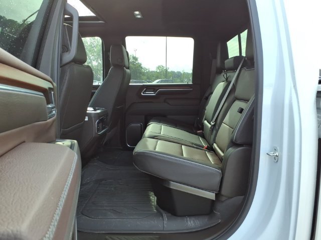 Used 2025 GMC Sierra 2500 Denali w/ Denali Reserve Package AWD/4WD image 30