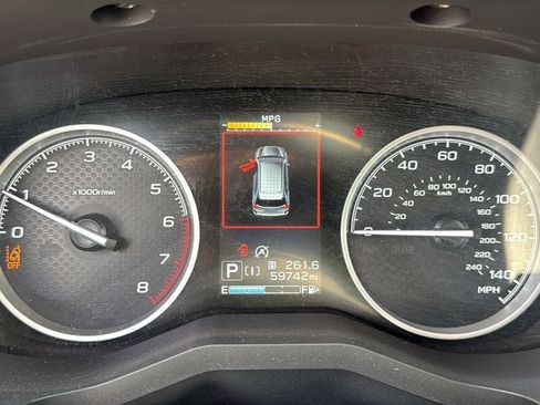 Certified 2022 Subaru Forester Premium AWD/4WD image 17