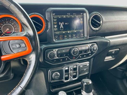 Used 2021 Jeep Gladiator Overland AWD/4WD image 15