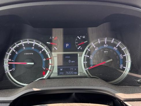Used 2018 Toyota 4Runner SR5 Premium AWD/4WD image 14