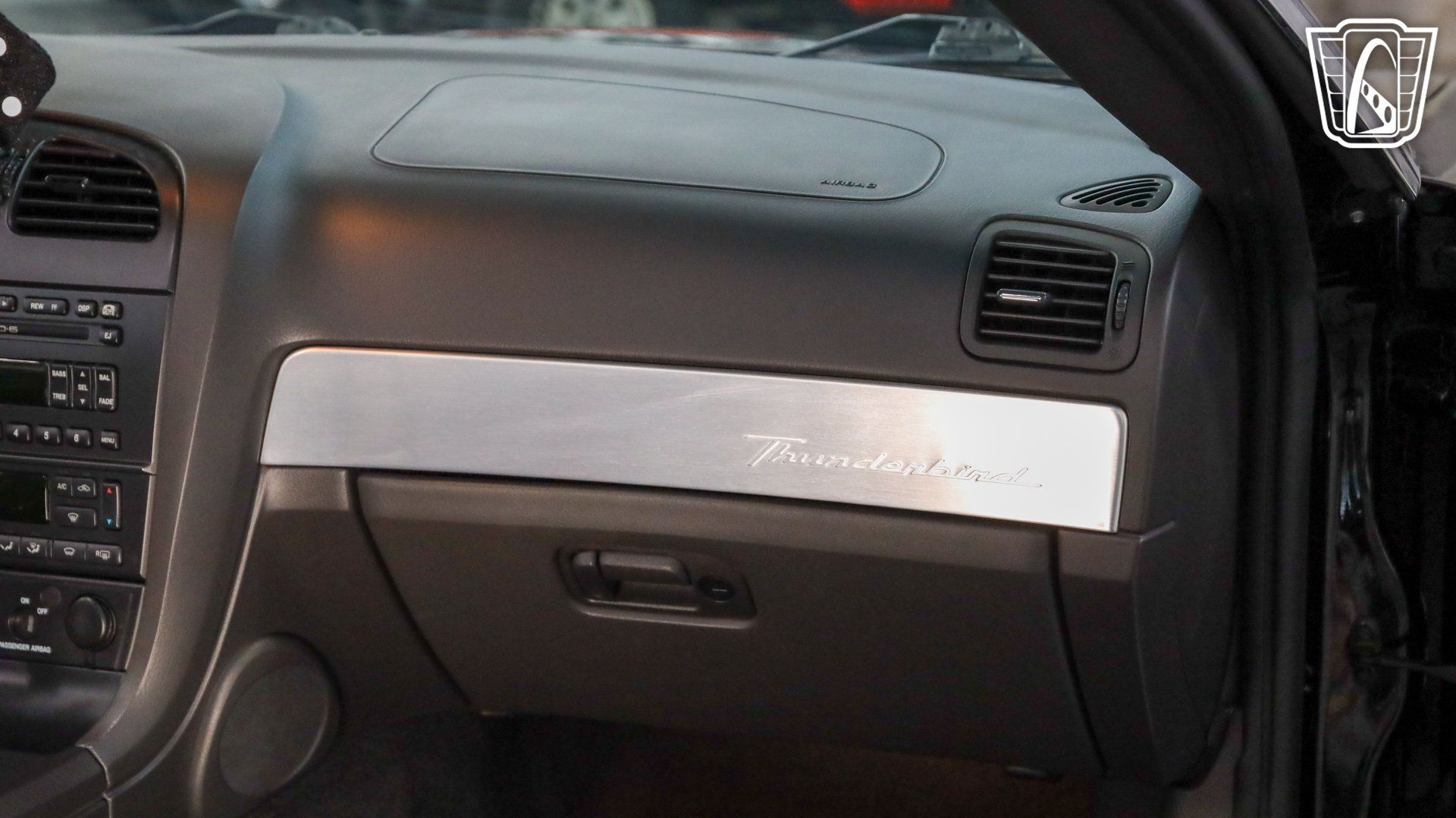 Used 2002 Ford Thunderbird RWD image 19