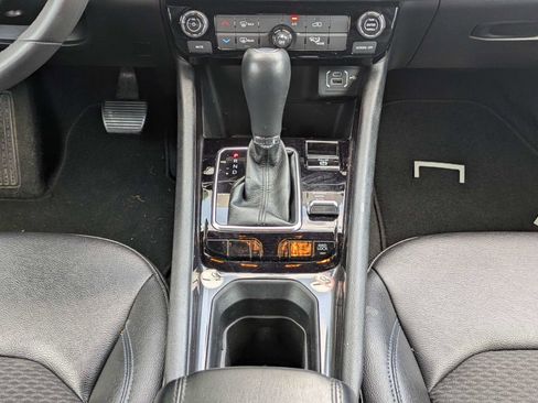 Used 2024 Jeep Compass Latitude AWD/4WD image 18