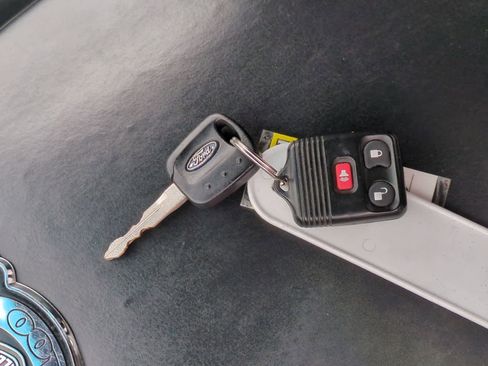 Used 2003 Ford F150 Harley-Davidson image 30