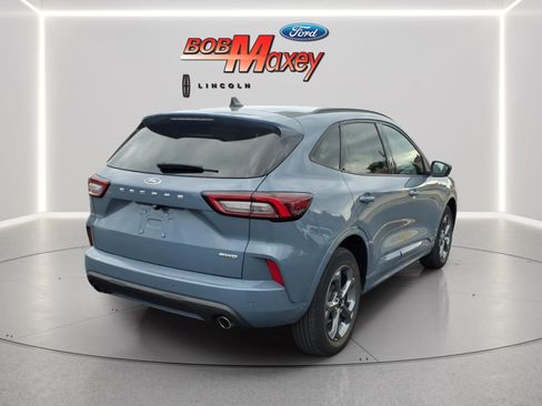 Used 2024 Ford Escape ST-Line w/ Tech Pack #1 AWD/4WD image 4