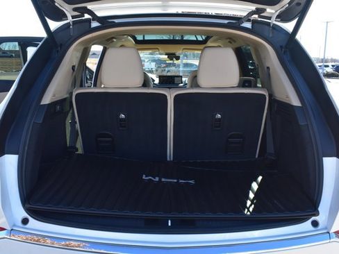 Used 2023 Acura MDX FWD w/ Technology Package image 18