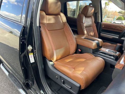 Used 2015 Toyota Tundra 1794 Edition image 26