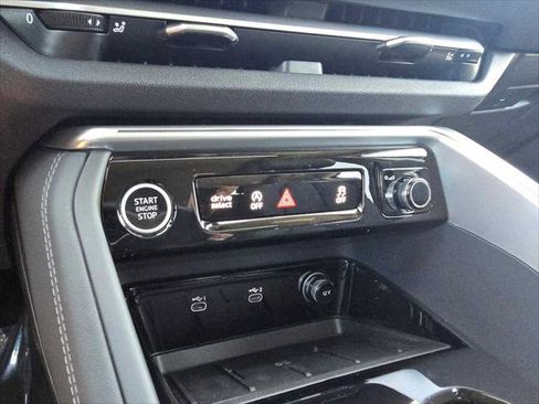 Certified 2025 Audi Q5 Premium Plus w/ Premium Plus AWD/4WD image 30