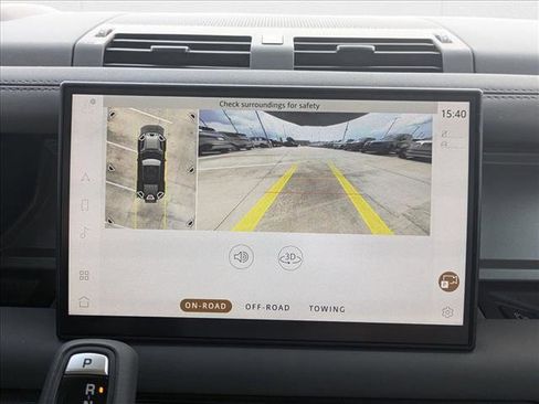 New 2025 Land Rover Defender 110 V8 image 13