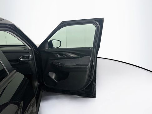 Used 2023 Chevrolet TrailBlazer LT FWD image 30