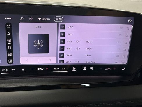 New 2027 Audi Q6 e-tron Premium AWD/4WD image 17