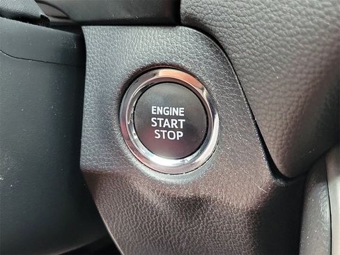 Used 2023 Toyota RAV4 XLE w/ Convenience Package image 31