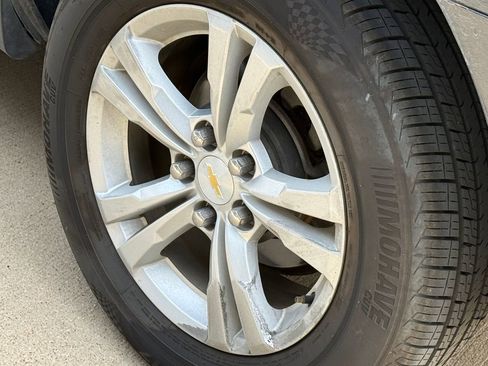 Used 2016 Chevrolet Equinox LS image 8