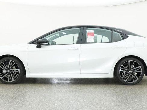 New 2026 Toyota Camry XSE FWD image 22