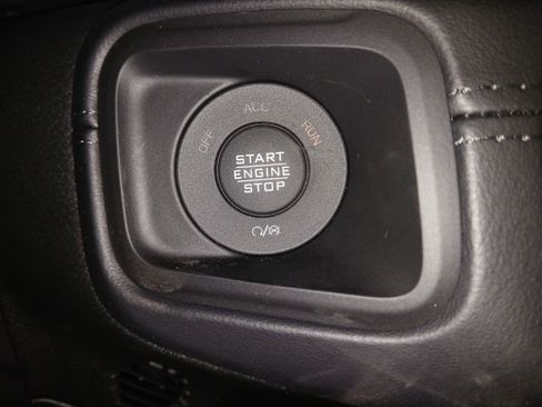 New 2026 Jeep Wrangler Unlimited Rubicon w/ Xtreme 35 Tire Package image 15