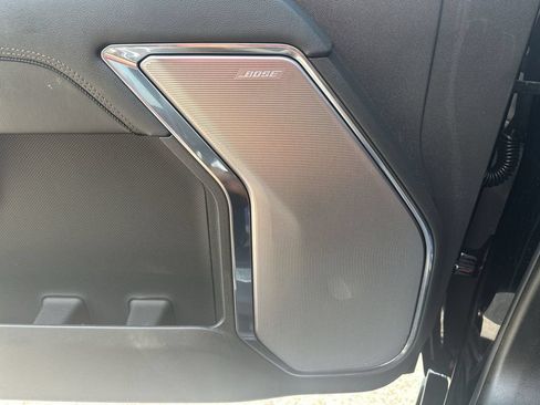 Used 2024 Chevrolet Silverado 2500 High Country w/ High Country Premium Package AWD/4WD image 31