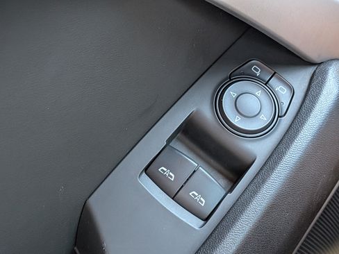 Used 2017 Chevrolet Camaro SS RWD image 20