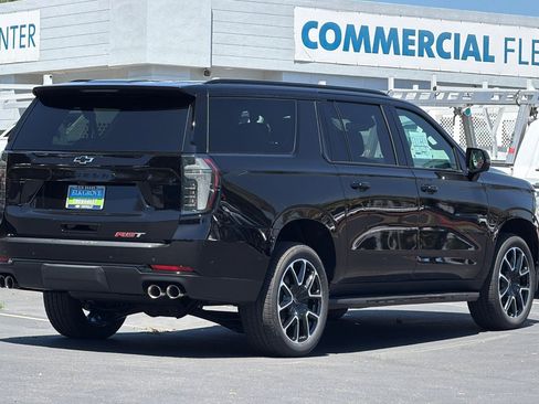 New 2026 Chevrolet Suburban RST w/ Comfort Package AWD/4WD image 3