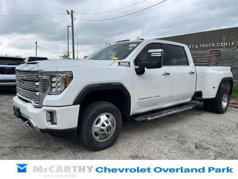 Used 2020 GMC Sierra 3500 Denali w/ Denali Ultimate Package AWD/4WD image 7