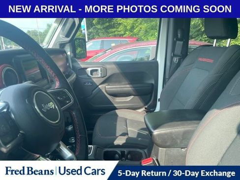 Used 2021 Jeep Wrangler Rubicon w/ Safety Group AWD/4WD image 11