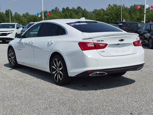 Used 2024 Chevrolet Malibu RS w/ LPO, Floor Liner Package FWD image 4