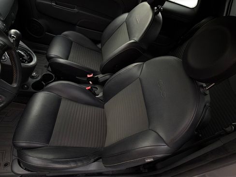 Used 2015 FIAT 500 Turbo w/ Beats Audio Package image 12