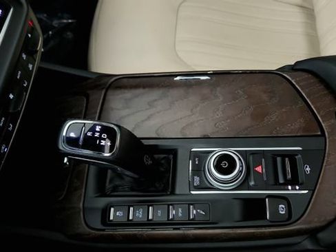 Used 2023 Maserati Levante GT AWD/4WD image 67