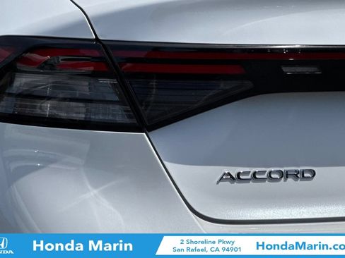Used 2025 Honda Accord LX image 33