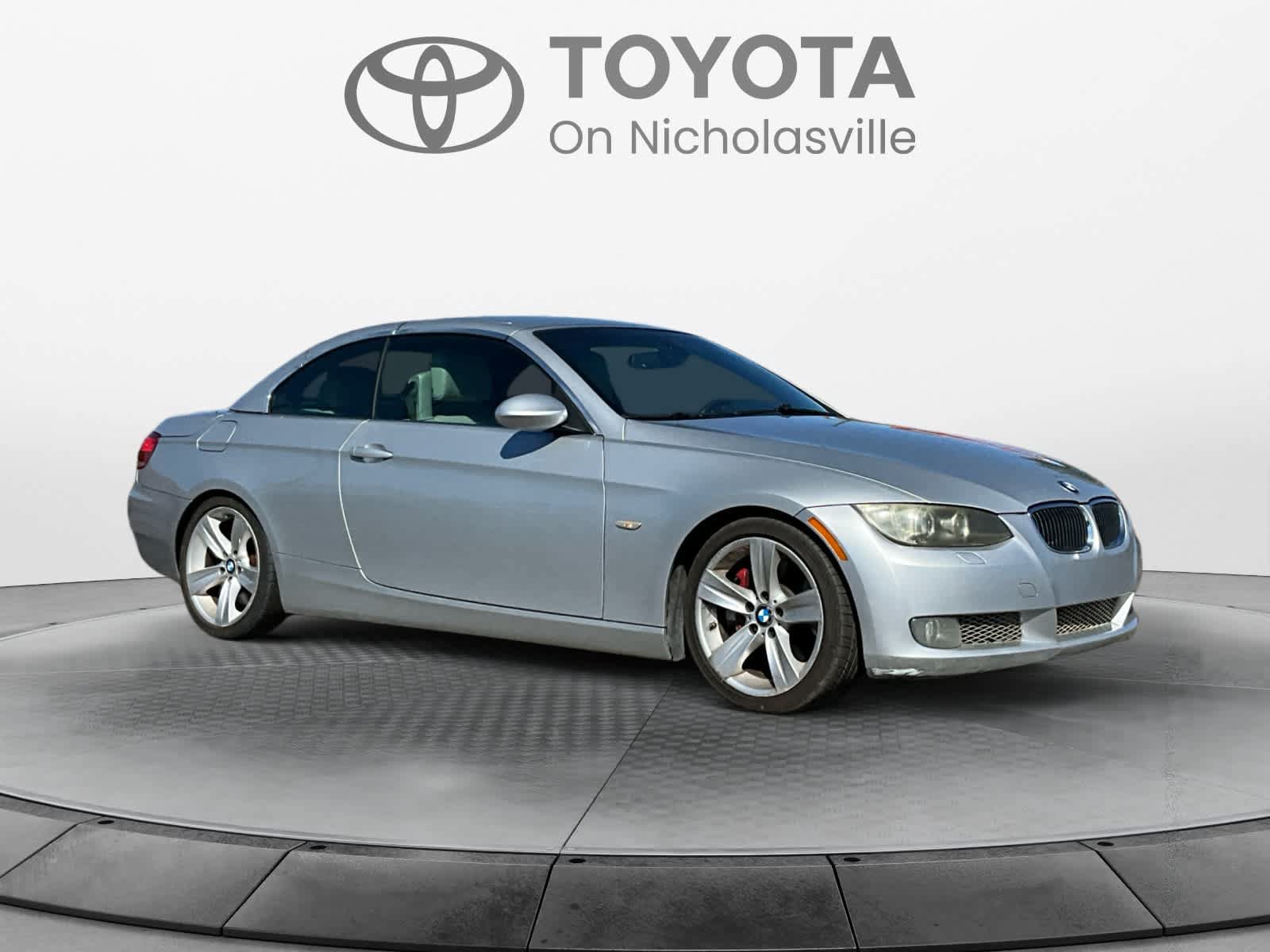 Used 2009 BMW 335i Convertible RWD image 7
